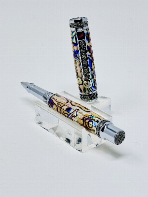 Emperor wrapped in Pua Abelone